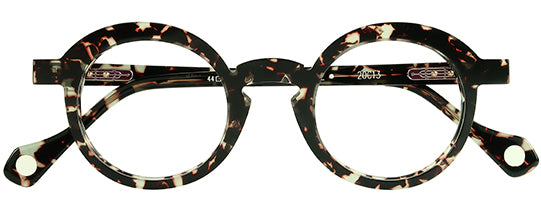 Anne et Valentin METROPOLITAN BELLEVILLE - Luxury Readers